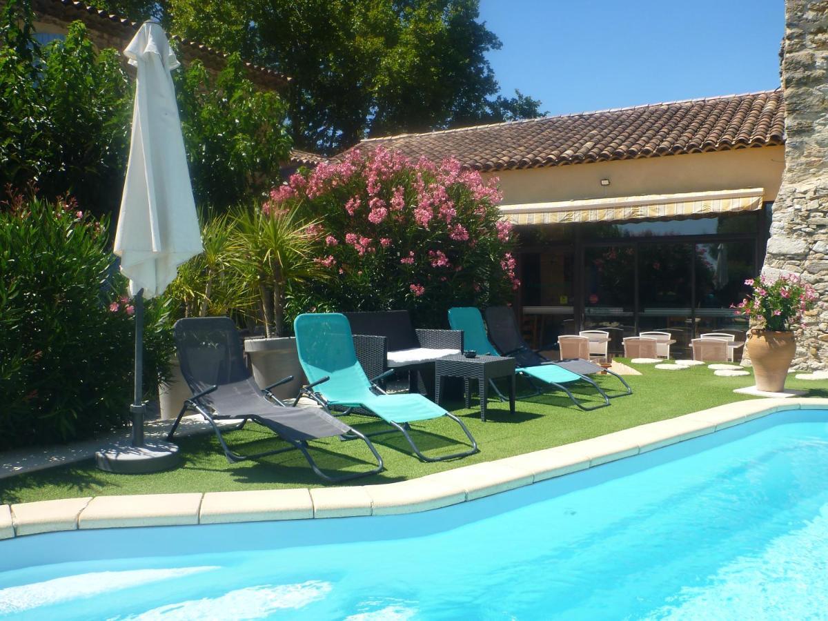 Logis Hotel La Bastide Saint Bach Suze-la-Rousse Exteriör bild