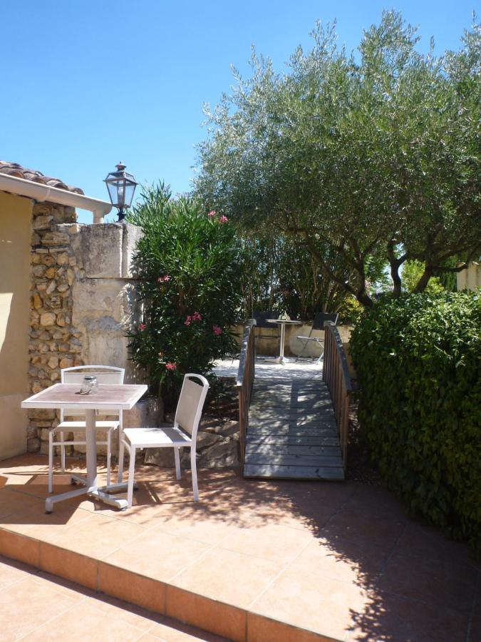Logis Hotel La Bastide Saint Bach Suze-la-Rousse Exteriör bild
