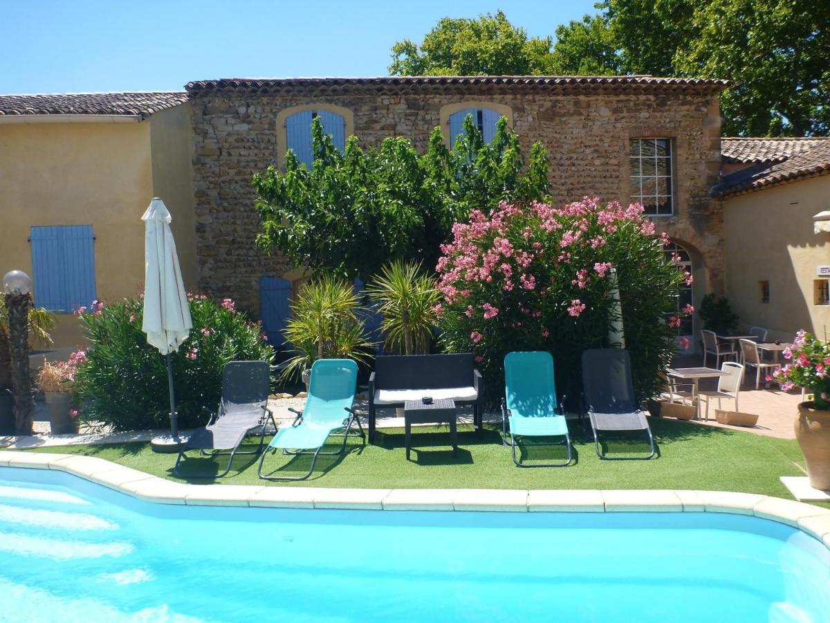 Logis Hotel La Bastide Saint Bach Suze-la-Rousse Exteriör bild