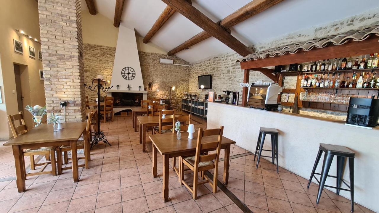Logis Hotel La Bastide Saint Bach Suze-la-Rousse Exteriör bild