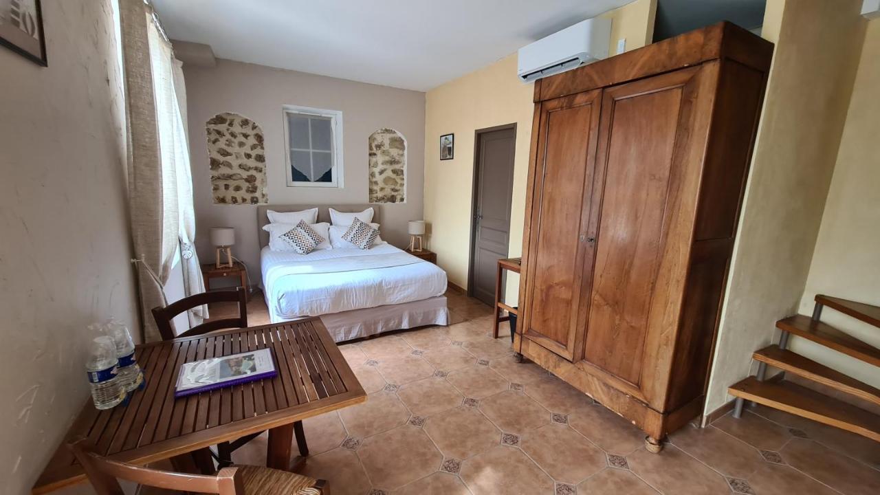 Logis Hotel La Bastide Saint Bach Suze-la-Rousse Exteriör bild